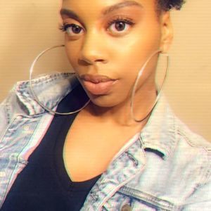 Meet your Posher, Ebony